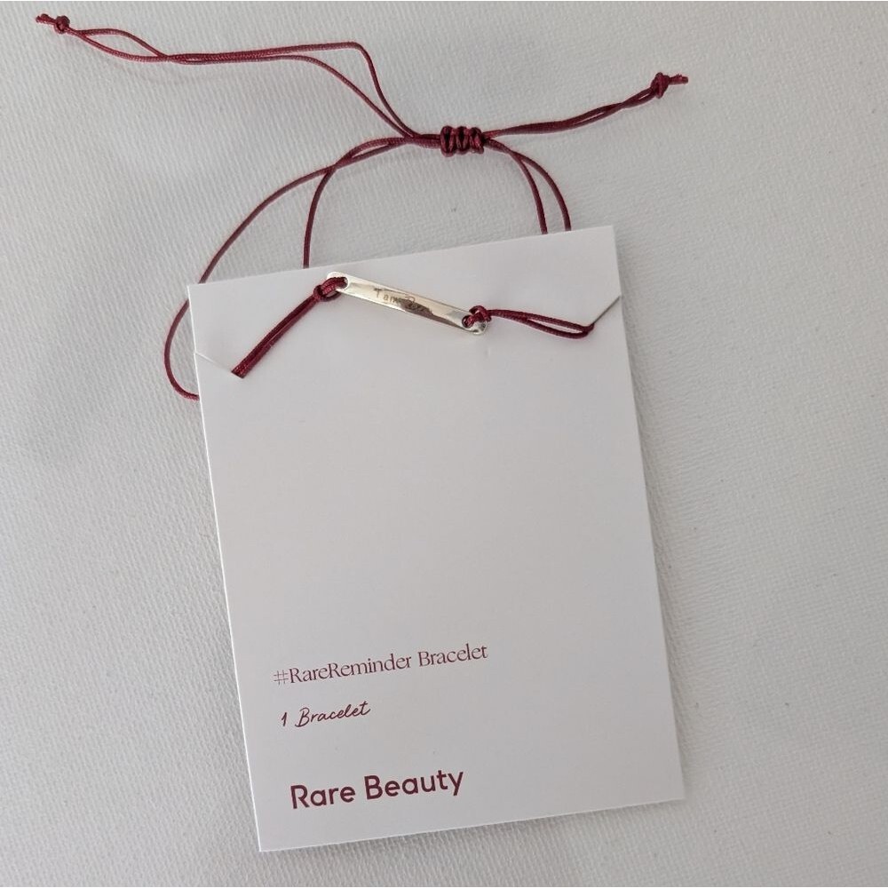 NWT Rare Beauty Bracelet Unisex Adjustable Red Cord I Am Rare Engraved